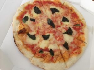 カプリチョーザ ピザ