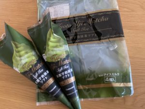 【シャトレーゼ】京都宇治抹茶ソフトとラッシーアイスと定番アイス