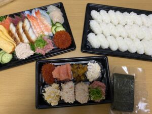 【スシロー】自宅で楽しめるお持ち帰り寿司