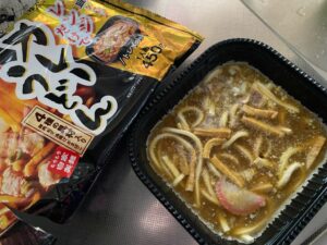 【冷凍食品】ニチレイ　レンジだけでカレーうどん